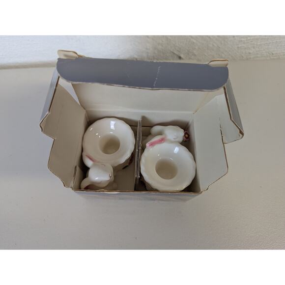 Vtg Avon Bunny Taper Holders Ceramic Sweet Cute Basket Easter Rabbit Decor NIB - Picture 5 of 8